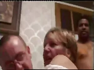Հետույք Ծերունին եւ  ...